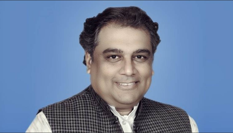 ڈالر دو منہ بند رکھوں گا