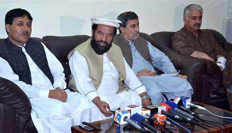 اپوزیشن جماعتیں متحرک