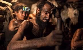 بلوچستان: 15 سال سے کم عمر بچوں کے کوئلہ کانوں میں کام کرنے پر پابندی عائد