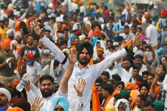 بھارت: نئی دلی میں کسانوں کے احتجاج کو ایک ماہ مکمل، اہم شاہرائیں بند