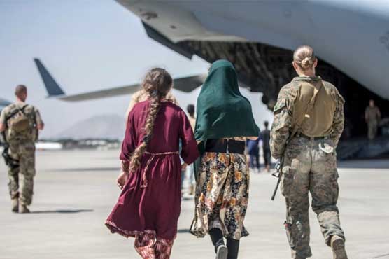 کابل سے انخلاء‘ افغان مترجموں پر کتوں کو ترجیح دی گئی‘ برطانوی پارلیمنٹ کمیٹی نے بھانڈہ پھوڑ دیا