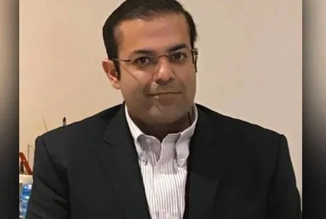 سلیمان شہباز 4 سال کی خود ساختہ جلاوطنی کے بعد پاکستان واپس پہنچ گئے