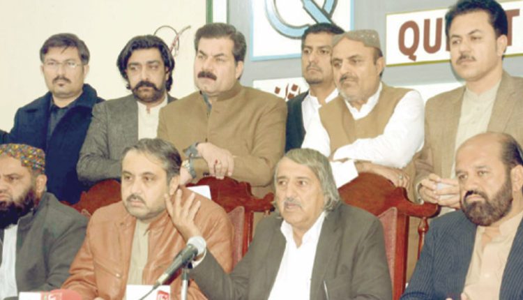 آٹا کی قلت کا بہانہ بنا کر دکانوں پر چھاپے مار کر تاجروں سے لوٹ مار کی جارہی ہے، انجمن تاجران بلوچستان