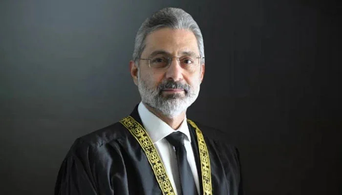 چیف جسٹس پاکستان قاضی فائز کا گارڈ آف آنر لینے سے انکار