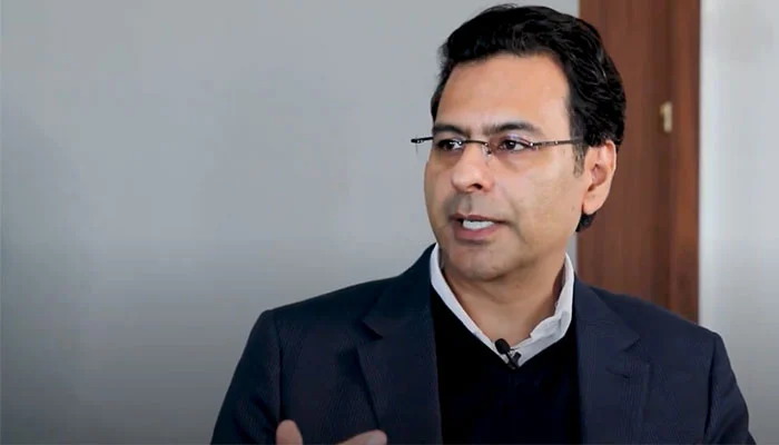 صبح وطن واپس جانے کو تیار ہوں، اتنی گارنٹی دیں کہ مجھےغائب نہیں کیا جائے گا: مونس الہٰی