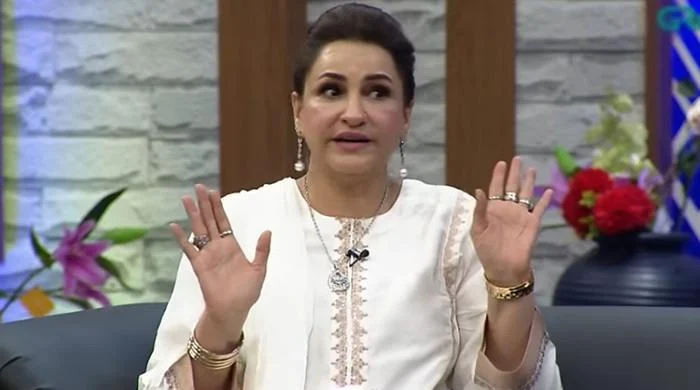 فیکٹری تھی جس میں مریم نواز اور کلثوم آپا کیلئے کپڑے بناتی تھی: صبا فیصل کا انکشاف